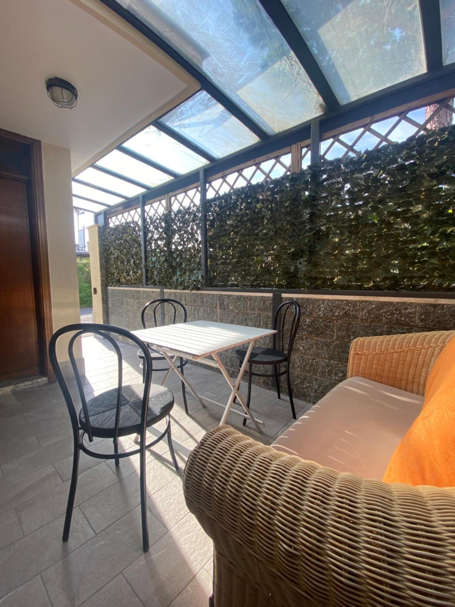 Вилла La Casa Di Carlotta Лоано Экстерьер фото